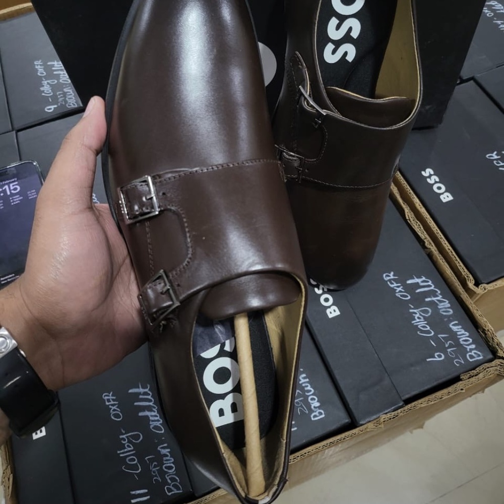 Boss leather shoes